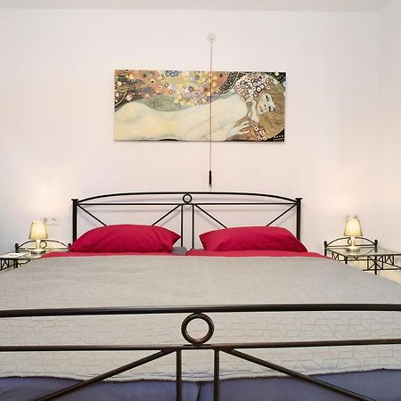 Haus Rosi Apartment ฟรีดริชส์ฮาเฟน ภายนอก รูปภาพ